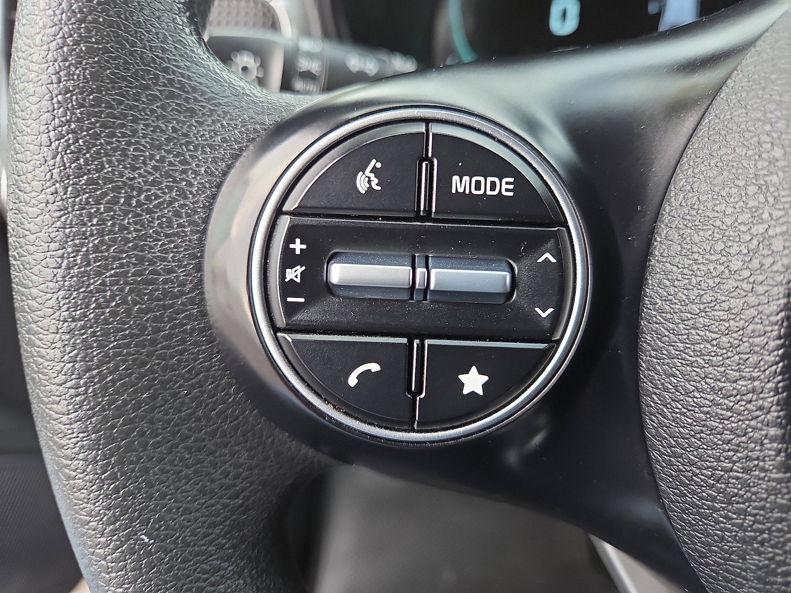 2023 Kia Soul LX FWD