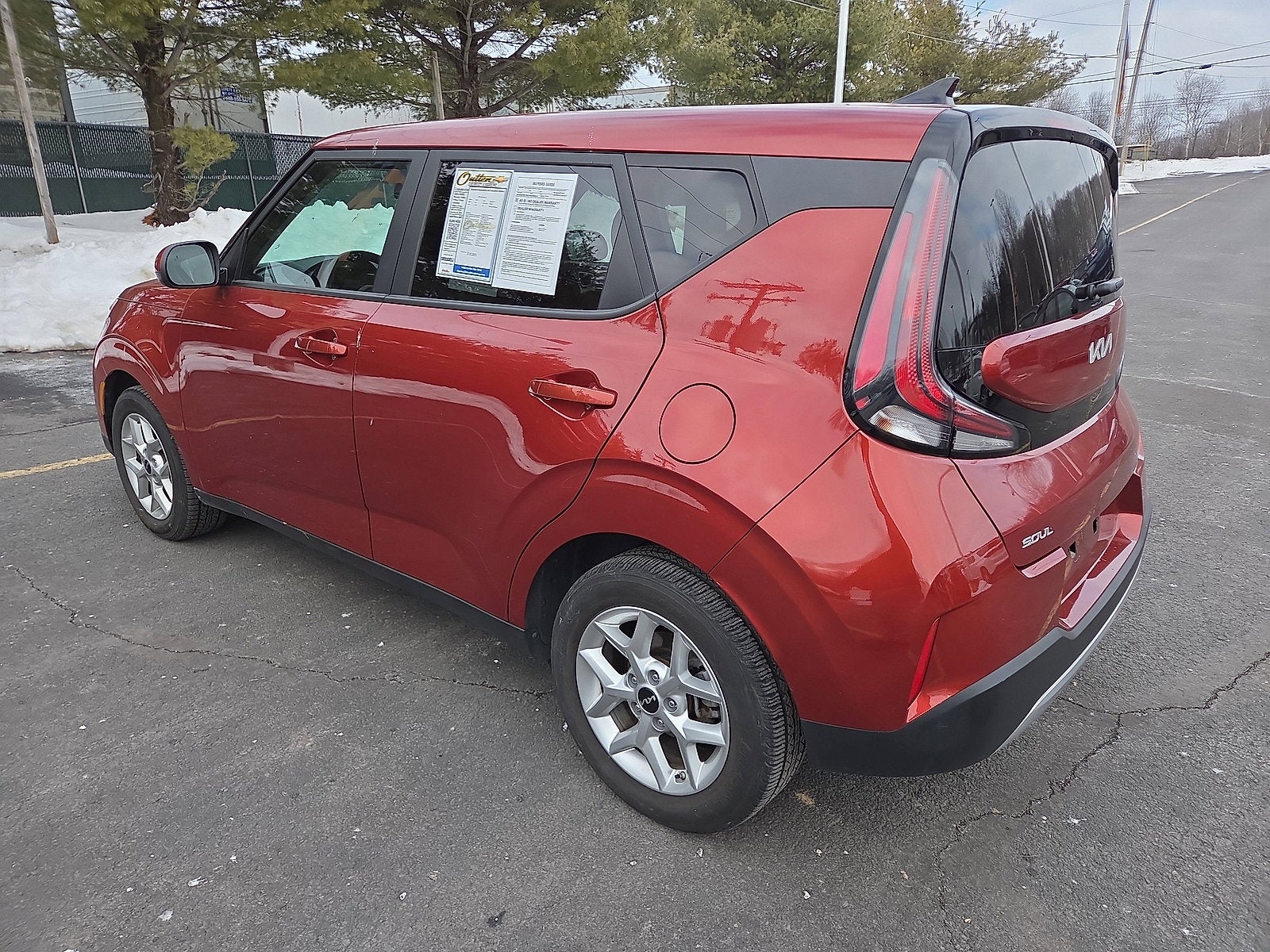 2023 Kia Soul LX FWD