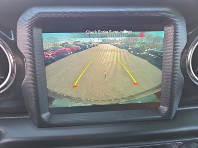 2022 Jeep Wrangler Unlimited Sahara Altitude 4x4