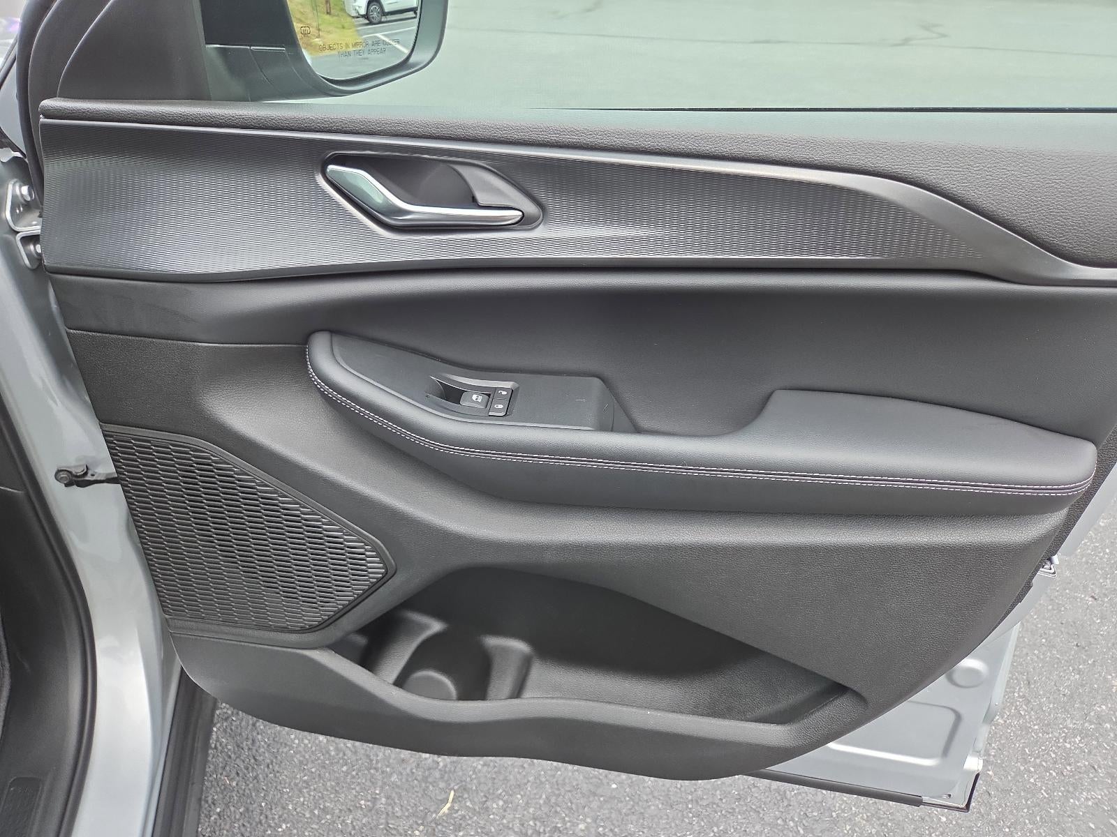 2024 Jeep Grand Cherokee Laredo X 4x4