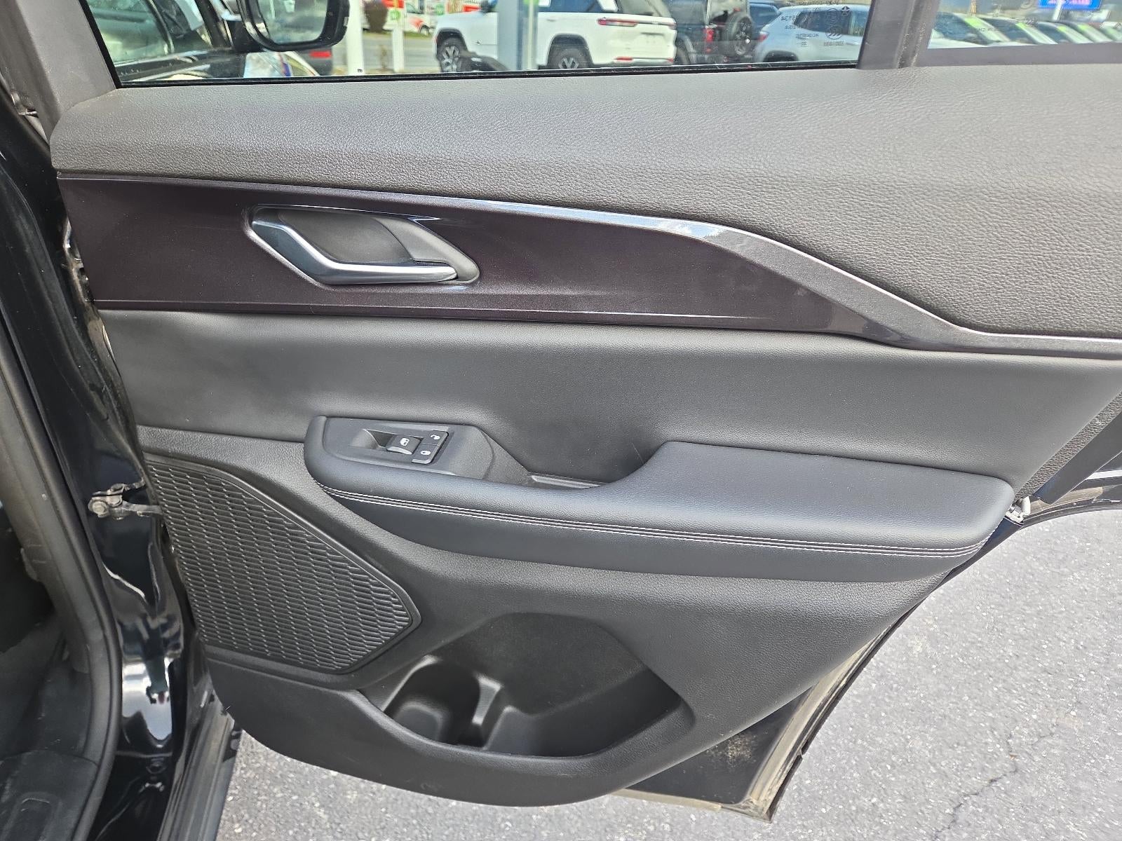 2023 Jeep Grand Cherokee Altitude 4x4