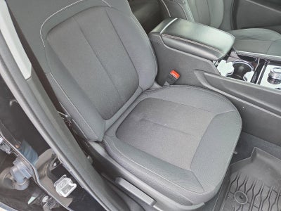 2023 Jeep Grand Cherokee Laredo 4x4