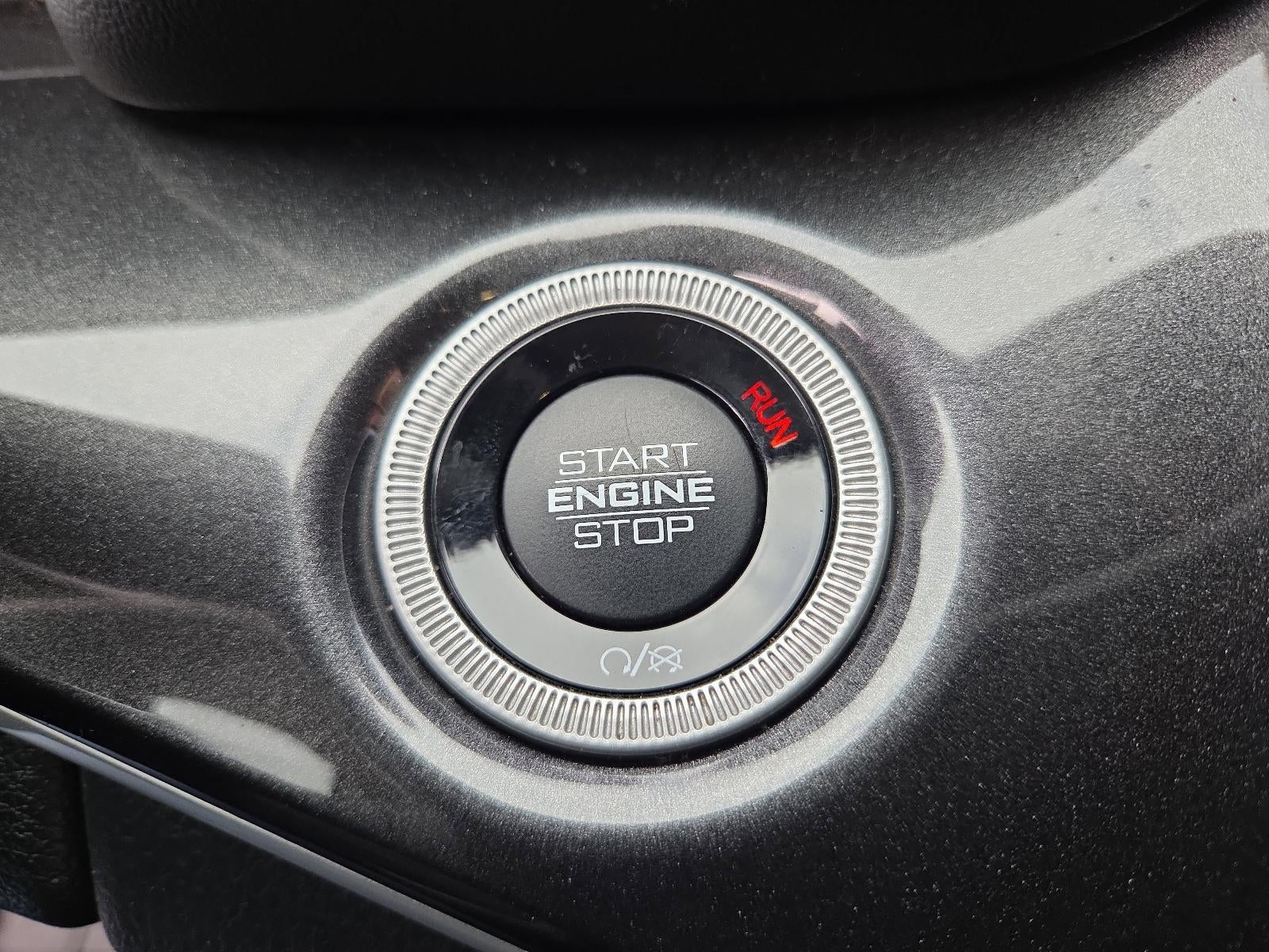 2023 Jeep Grand Cherokee Laredo 4x4