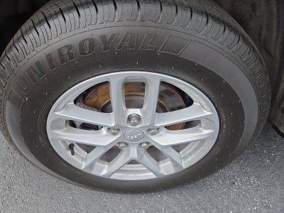 2023 Jeep Grand Cherokee L Laredo 4x4
