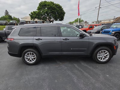 2023 Jeep Grand Cherokee L Laredo 4x4
