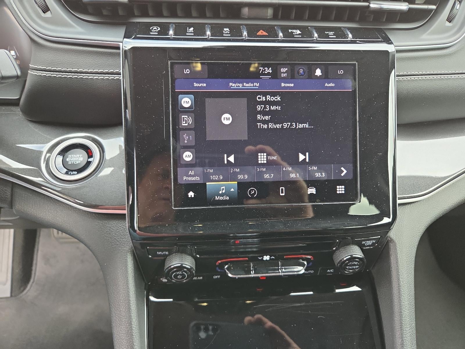 2023 Jeep Grand Cherokee L Laredo 4x4