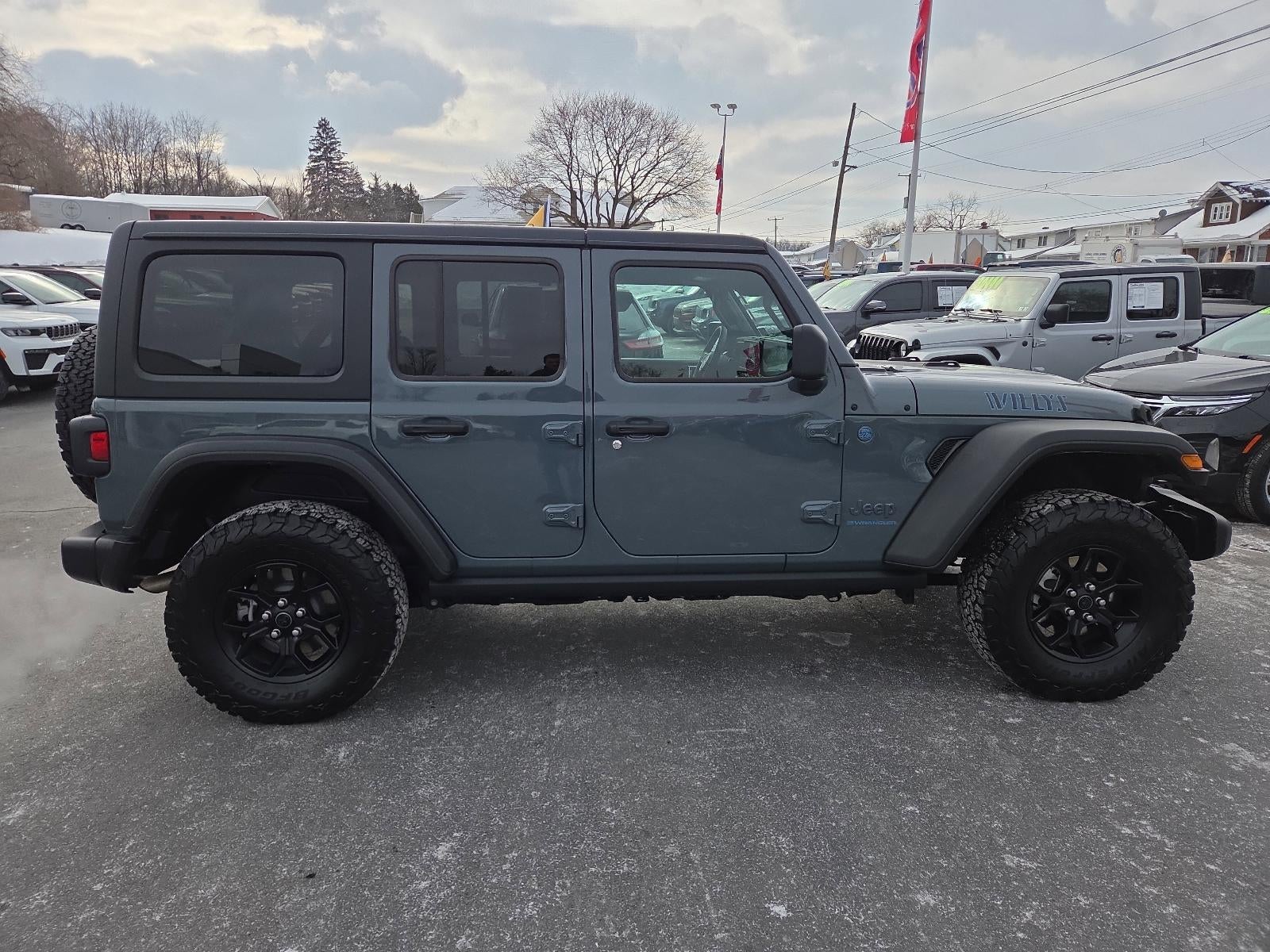 2025 Jeep Wrangler 4xe Willys 4x4