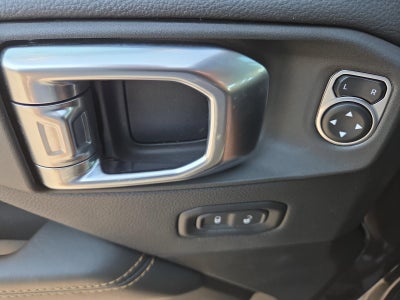 2025 Jeep Wrangler 4xe Sahara 4x4