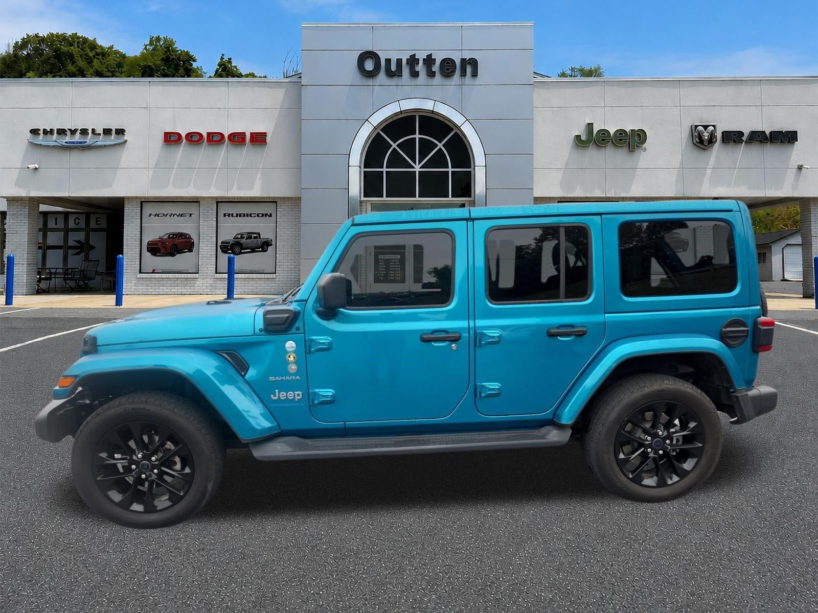 2024 Jeep Wrangler 4xe Sahara 4x4