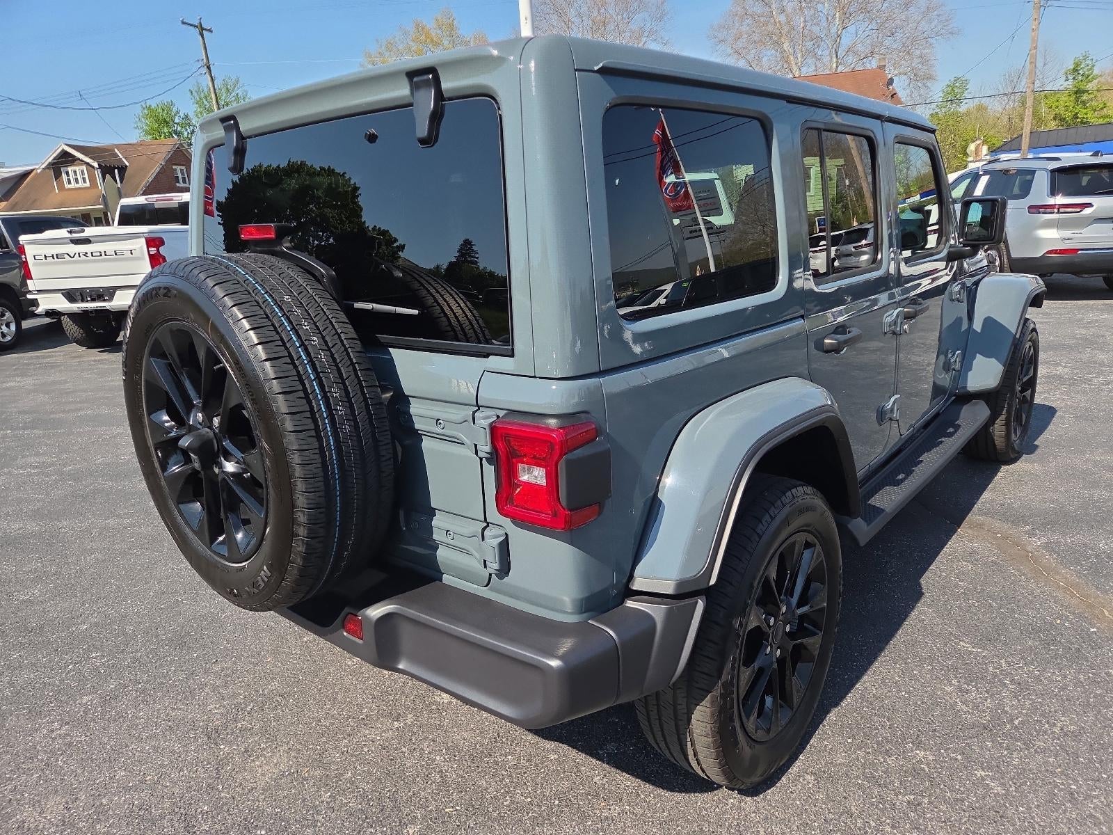 2025 Jeep Wrangler 4xe Sahara 4x4