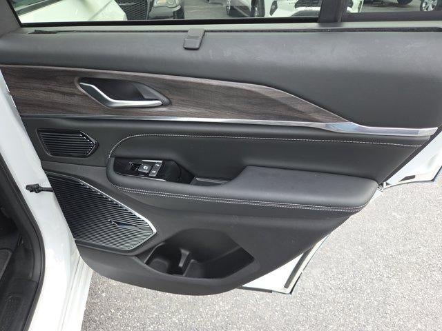 2023 Jeep Grand Cherokee 4xe Overland 4x4