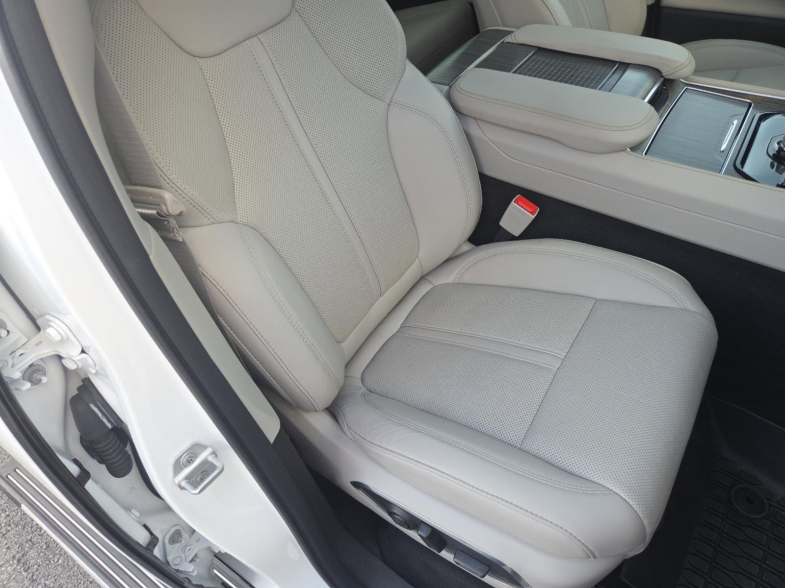 2024 Jeep Wagoneer Series III 4x4