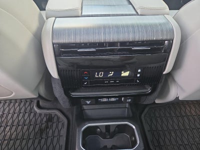 2024 Jeep Wagoneer Series III 4x4