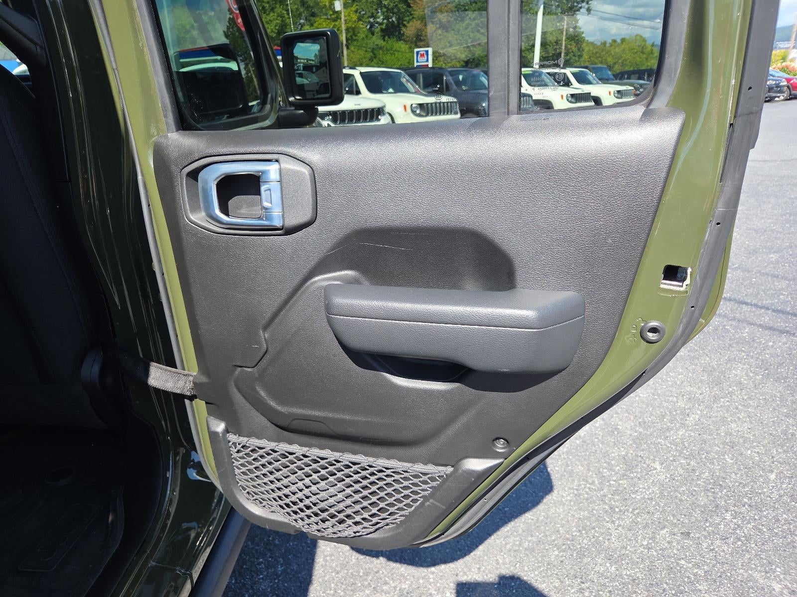 2022 Jeep Gladiator Willys 4x4
