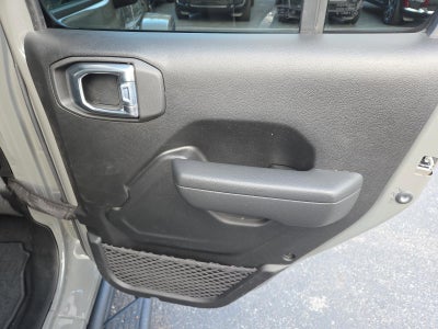 2022 Jeep Gladiator Sport S 4x4