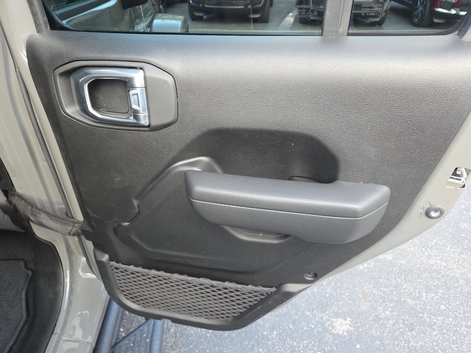 2022 Jeep Gladiator Sport S 4x4