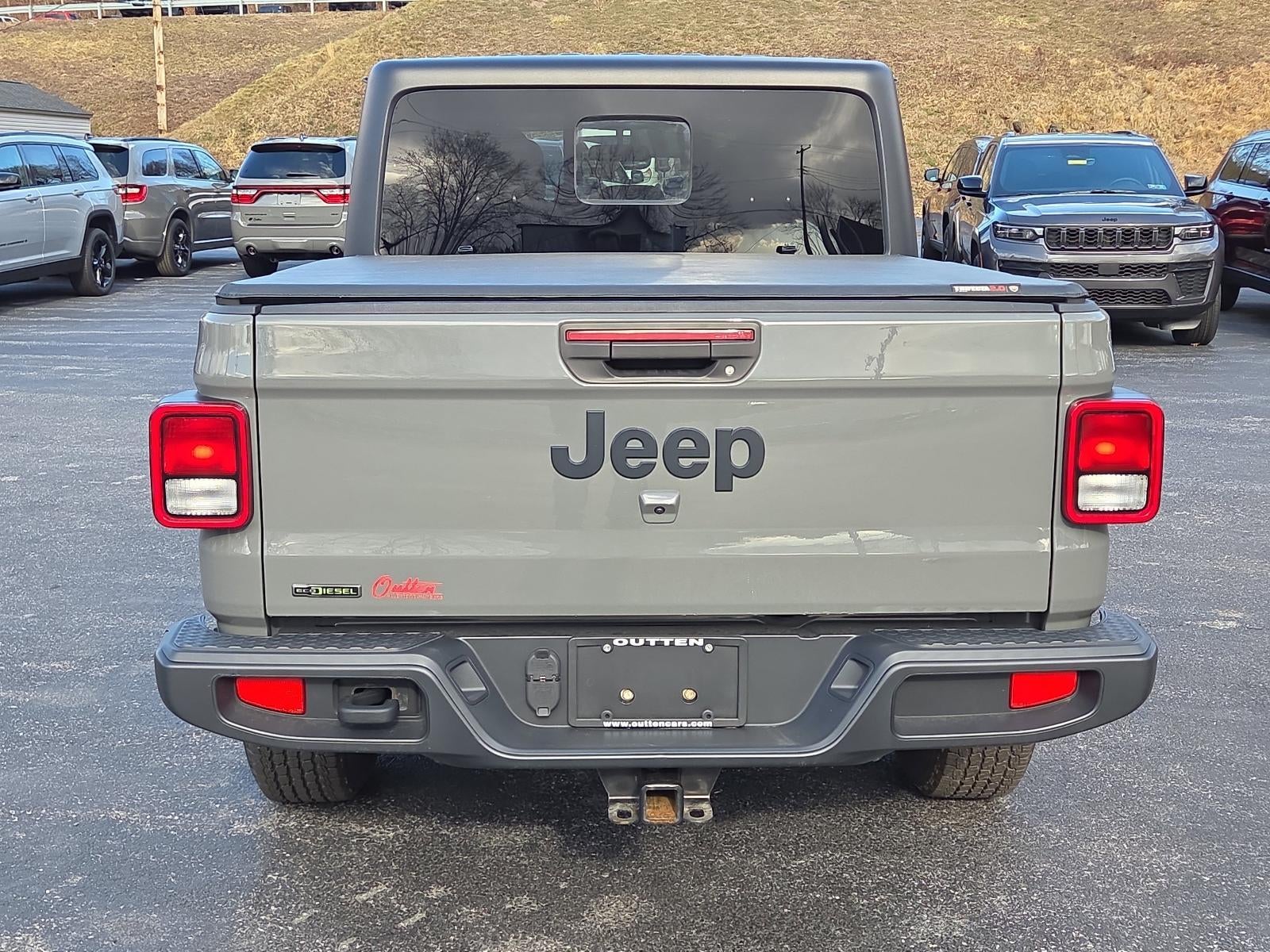 2022 Jeep Gladiator Sport S 4x4