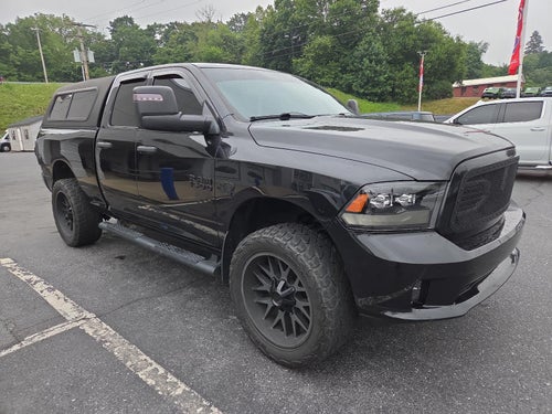 2018 RAM 1500 Express 4x4 Quad Cab 6'4" Box