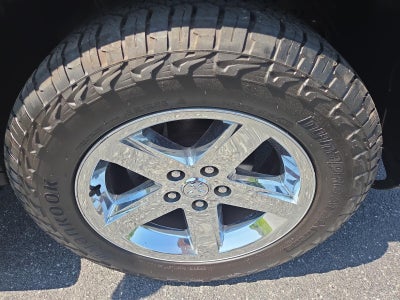 2014 RAM 1500 4WD Crew Cab 5.7 Ft Box Express