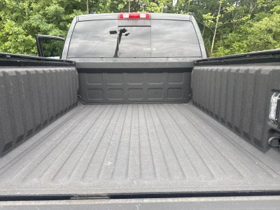 2017 RAM 1500 Laramie 4x4 Crew Cab 5'7" Box