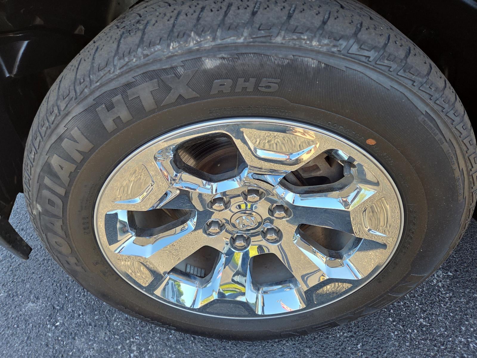 2022 RAM 1500 Big Horn 4x4 Crew Cab 5'7" Box