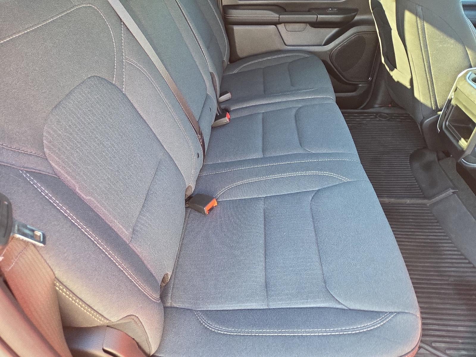 2022 RAM 1500 Big Horn 4x4 Crew Cab 5'7" Box