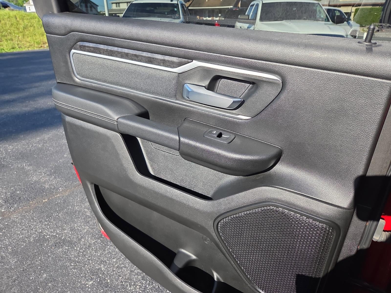 2022 RAM 1500 Big Horn 4x4 Crew Cab 5'7" Box