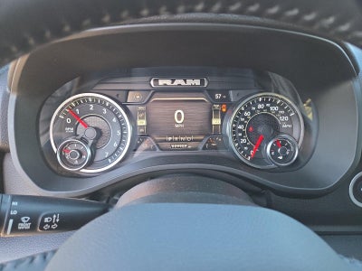 2022 RAM 1500 Big Horn 4x4 Crew Cab 5'7" Box