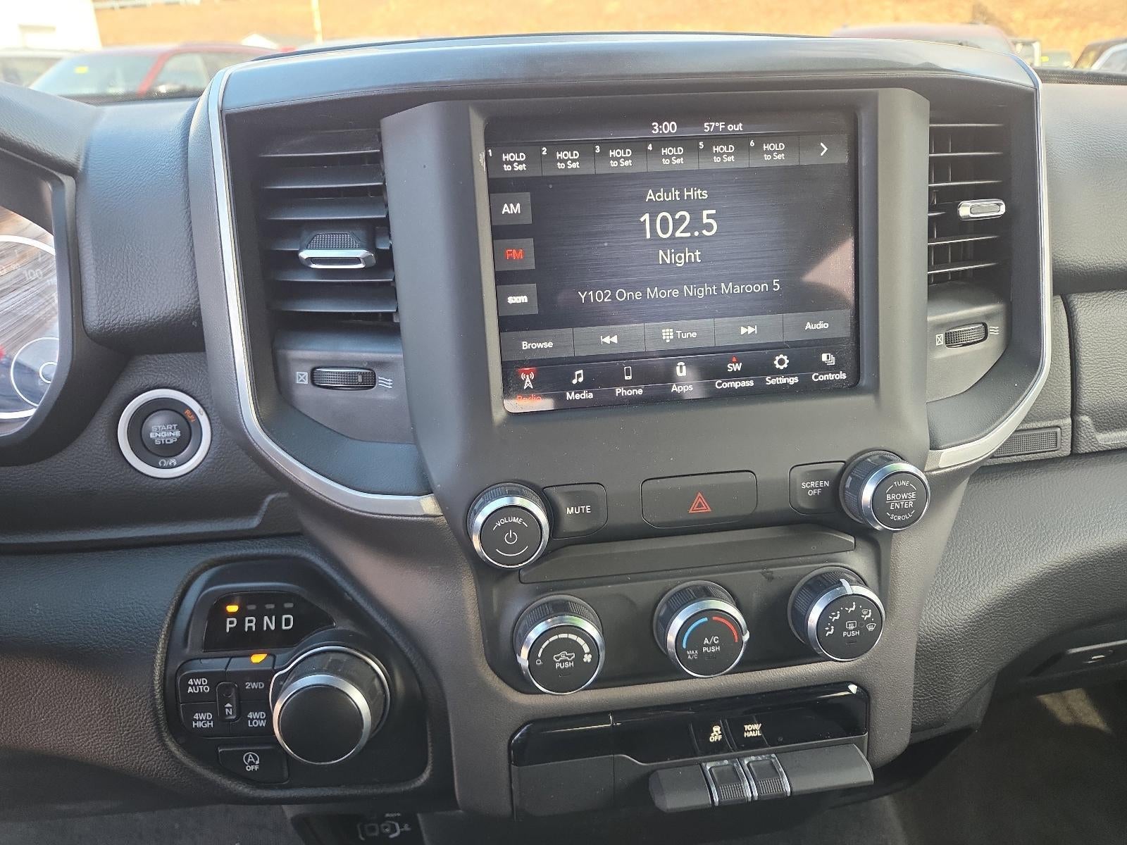 2021 RAM 1500 Big Horn 4x4 Crew Cab 5'7" Box