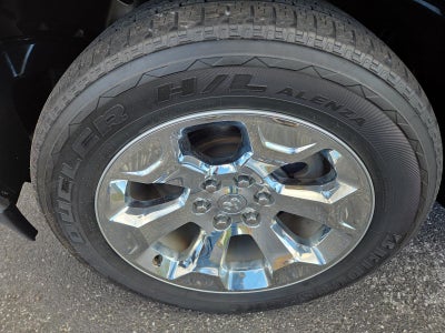 2022 RAM 1500 Big Horn 4x4 Crew Cab 5'7" Box