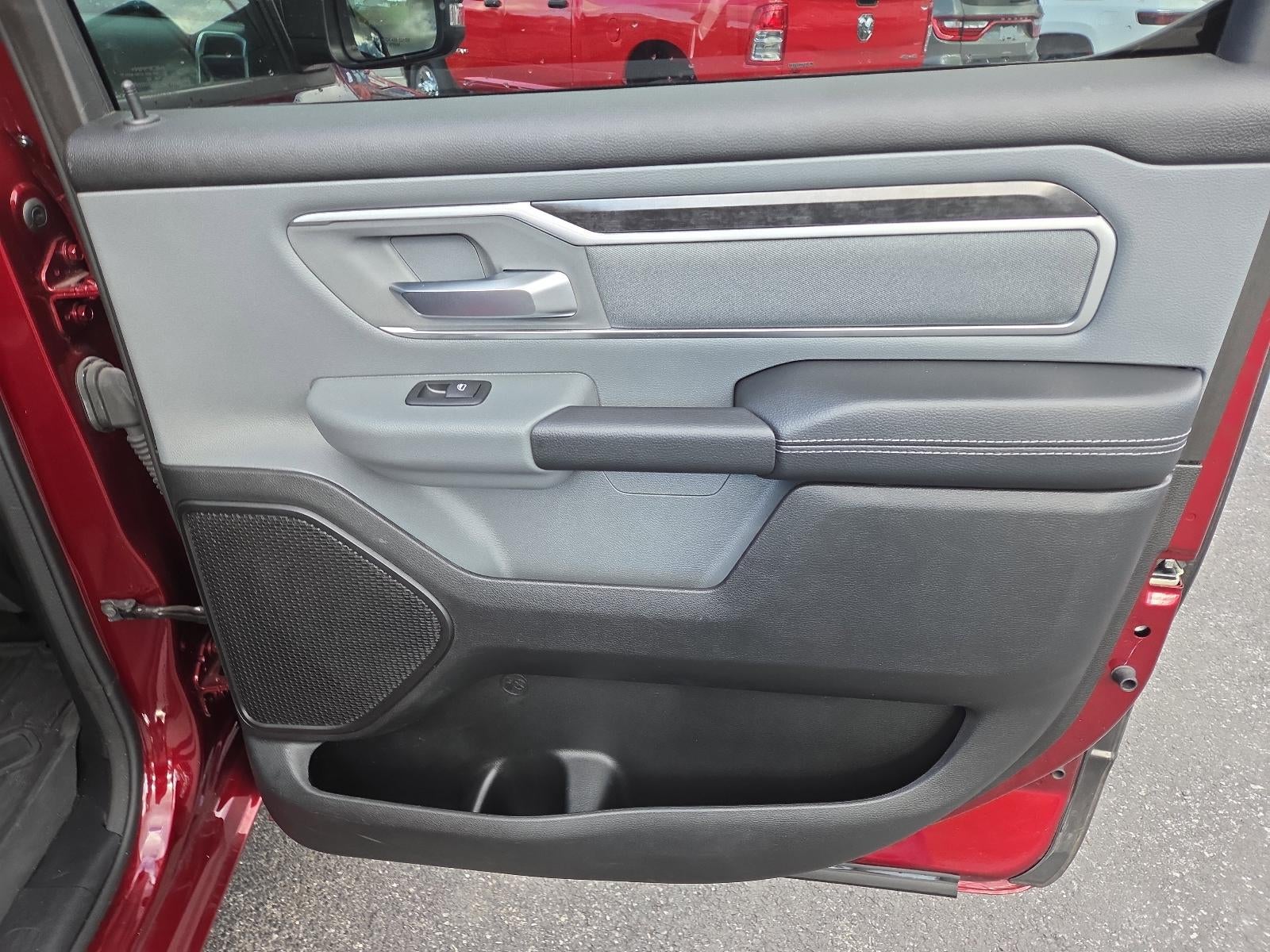 2022 RAM 1500 Big Horn 4x4 Crew Cab 5'7" Box