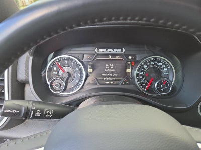 2022 RAM 1500 Big Horn 4x4 Crew Cab 5'7" Box