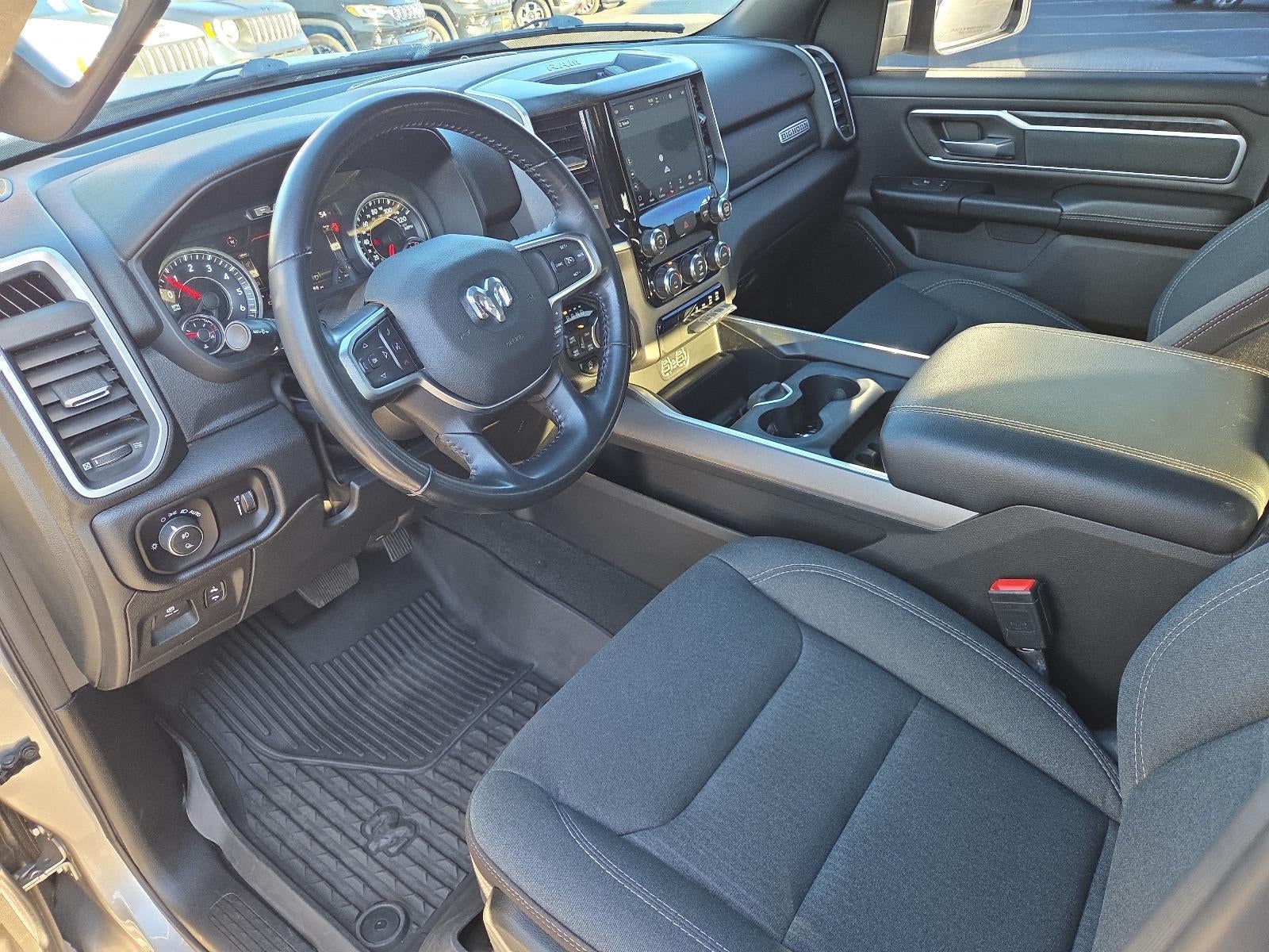 2022 RAM 1500 Big Horn 4x4 Crew Cab 5'7" Box