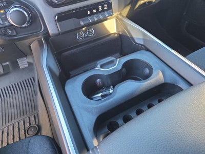 2022 RAM 1500 Big Horn 4x4 Crew Cab 5'7" Box