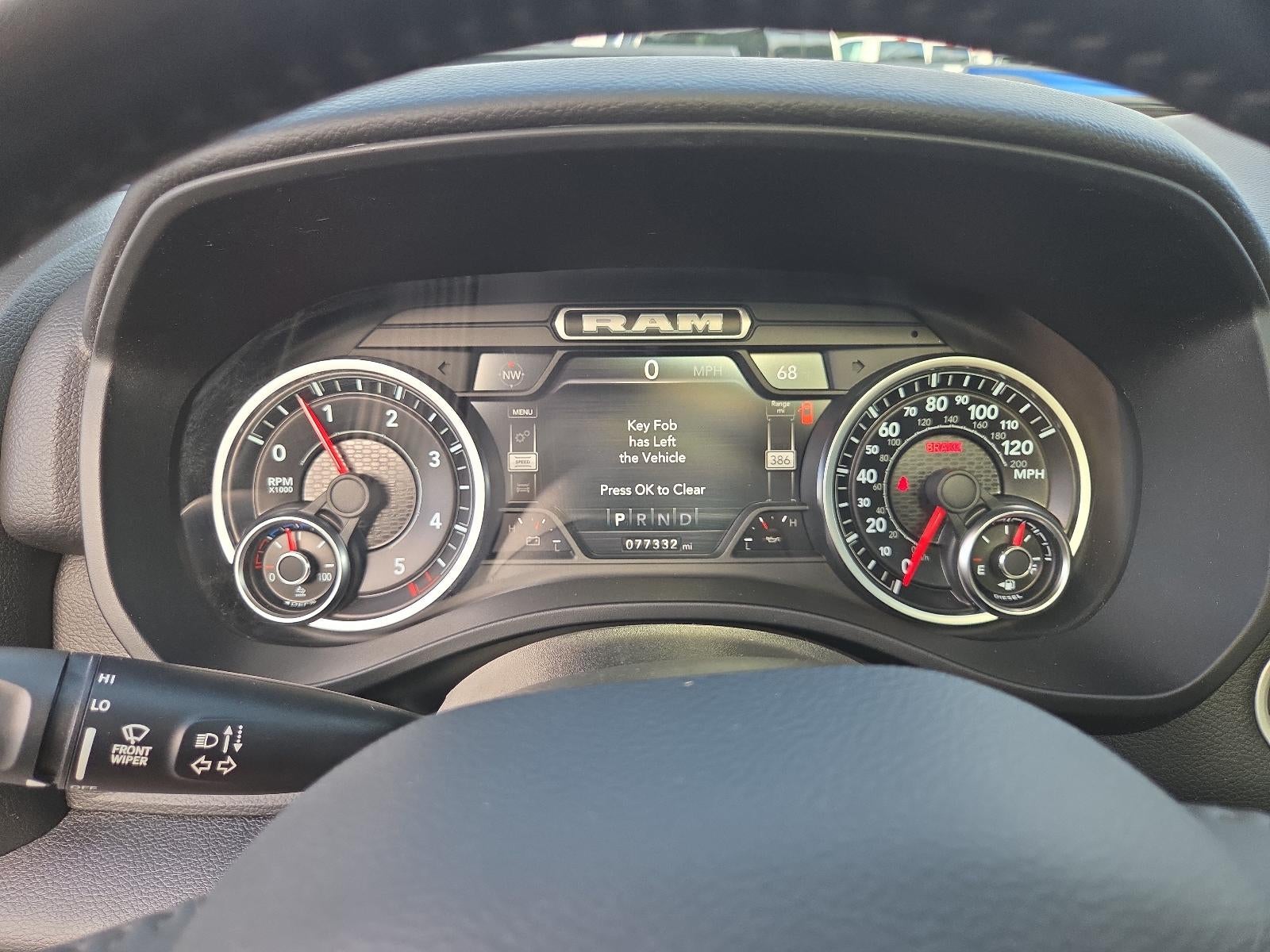 2022 RAM 1500 Big Horn 4x4 Crew Cab 5'7" Box