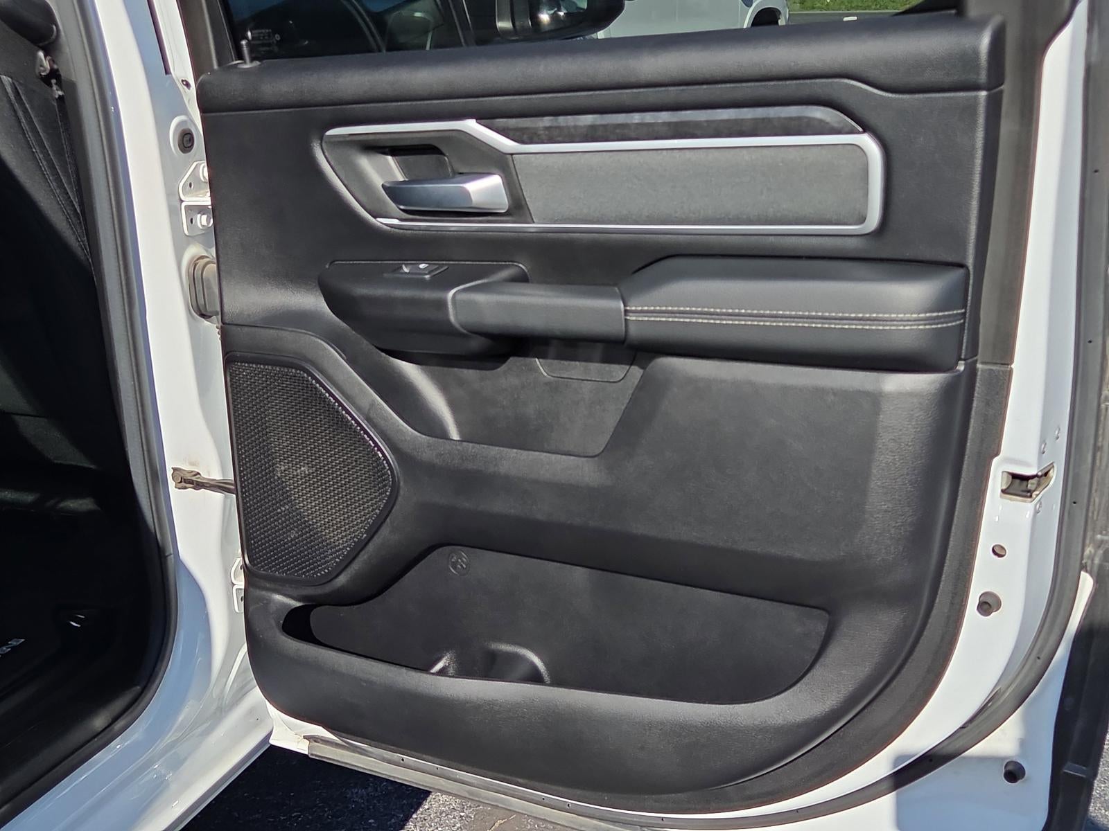 2021 RAM 1500 Big Horn 4x4 Crew Cab 5'7" Box