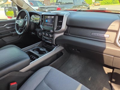 2020 RAM 1500 Big Horn 4x4 Crew Cab 5'7" Box