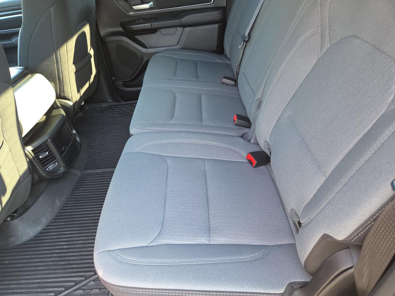 2023 RAM 1500 Big Horn 4x4 Crew Cab 5'7" Box