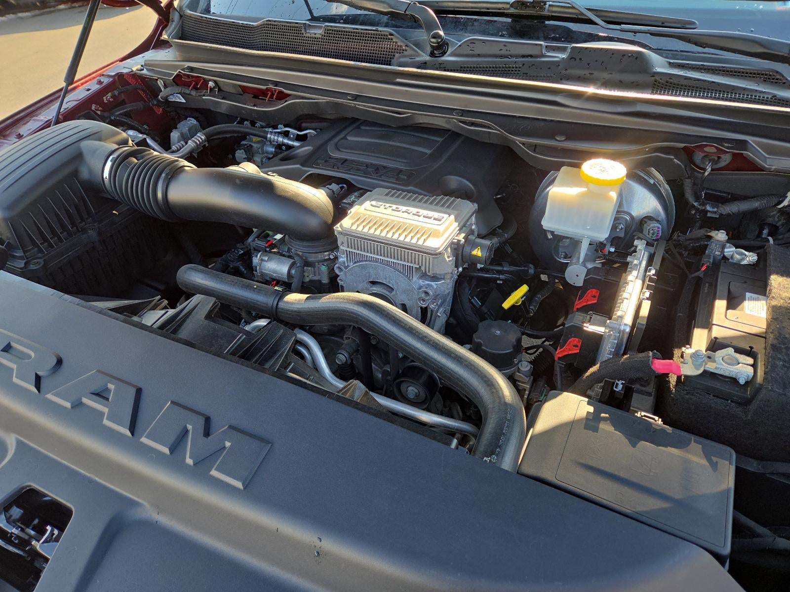 2021 RAM 1500 Big Horn 4x4 Crew Cab 5'7" Box