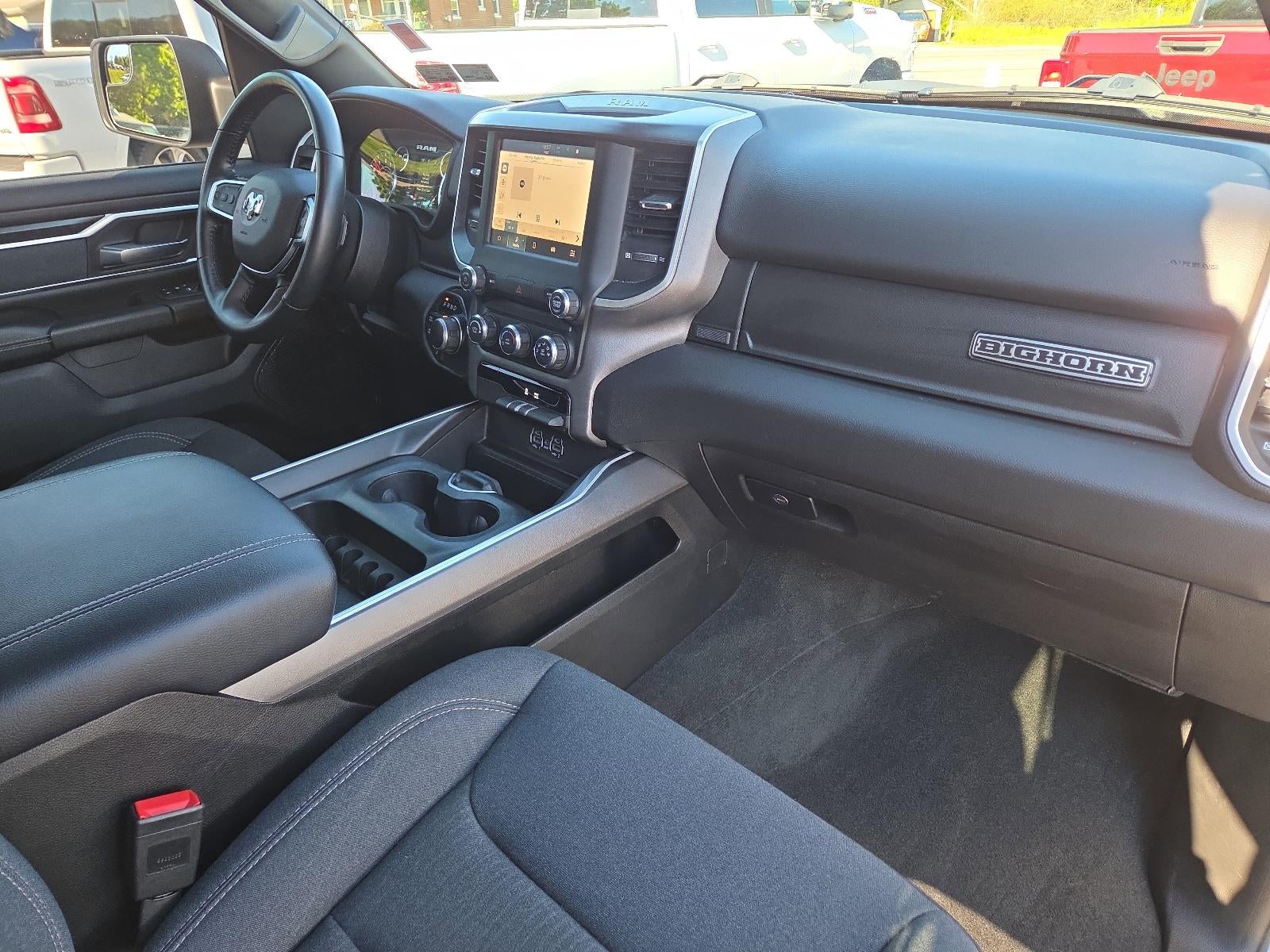 2022 RAM 1500 Big Horn 4x4 Crew Cab 5'7" Box