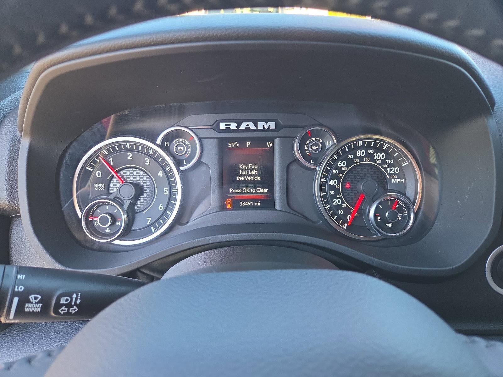 2022 RAM 1500 Big Horn 4x4 Crew Cab 5'7" Box