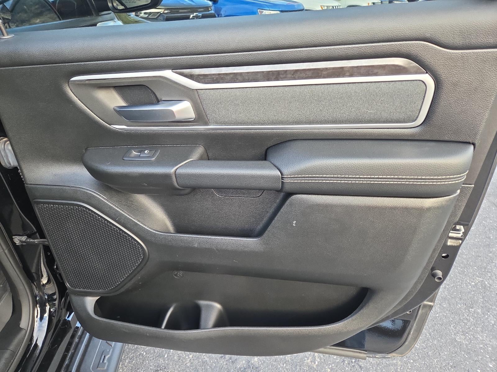 2021 RAM 1500 Big Horn 4x4 Crew Cab 5'7" Box