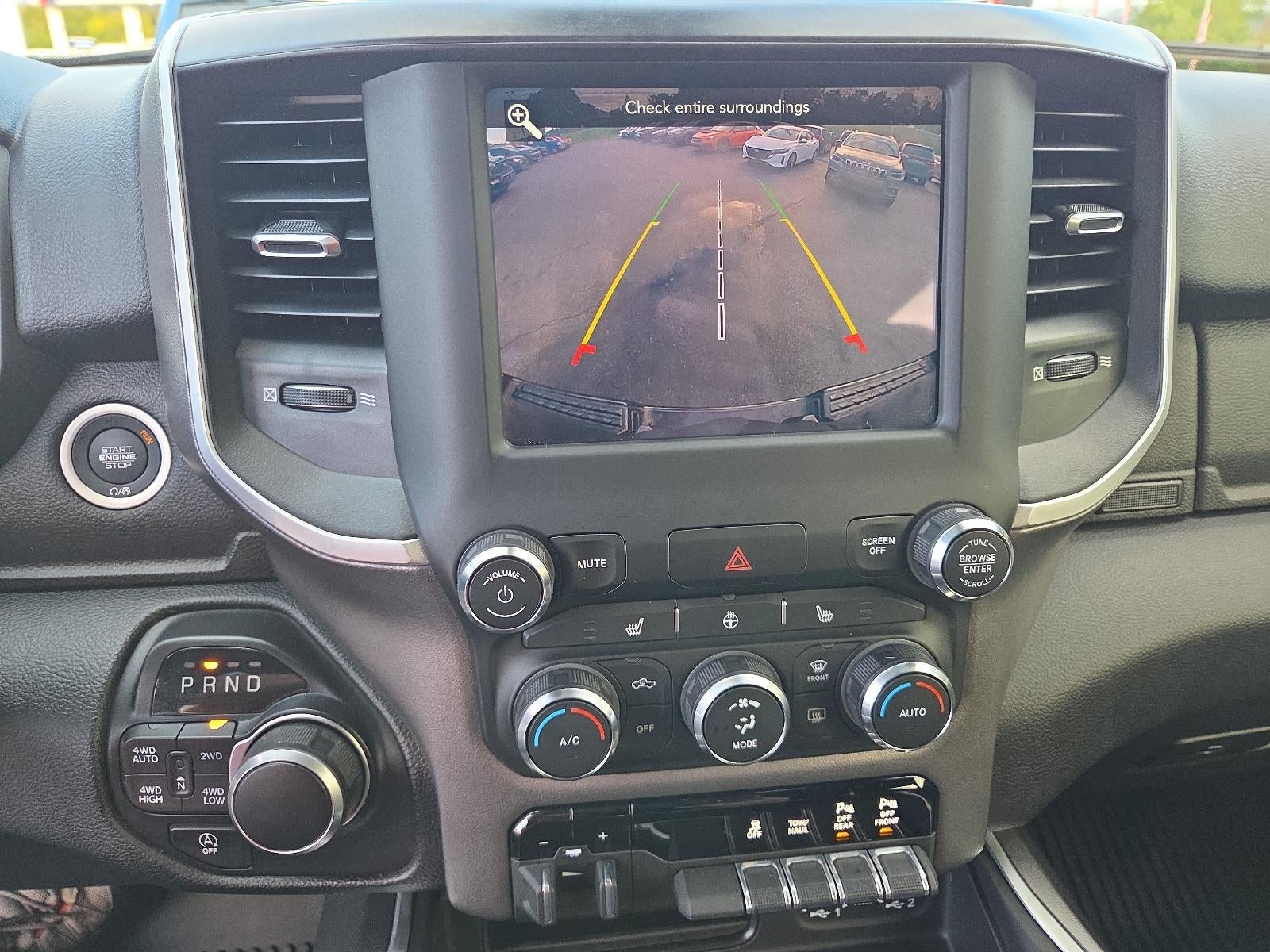 2021 RAM 1500 Big Horn 4x4 Crew Cab 5'7" Box