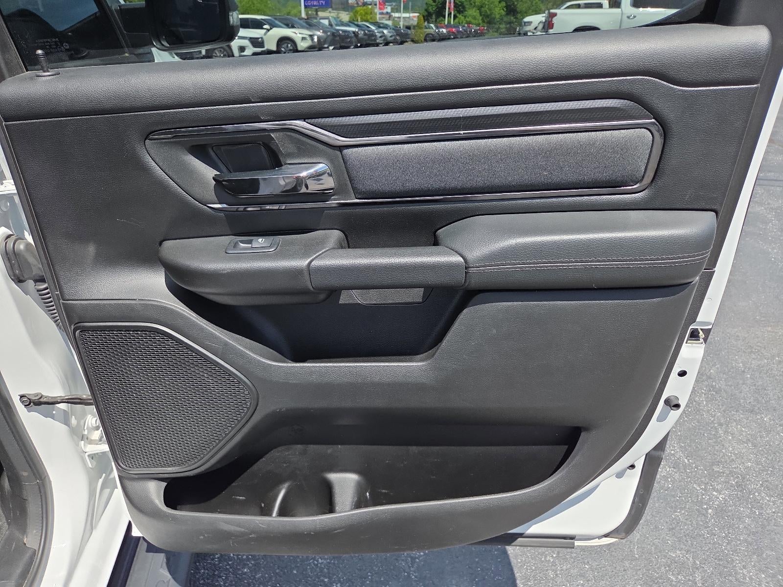 2023 RAM 1500 Big Horn 4x4 Crew Cab 5'7" Box