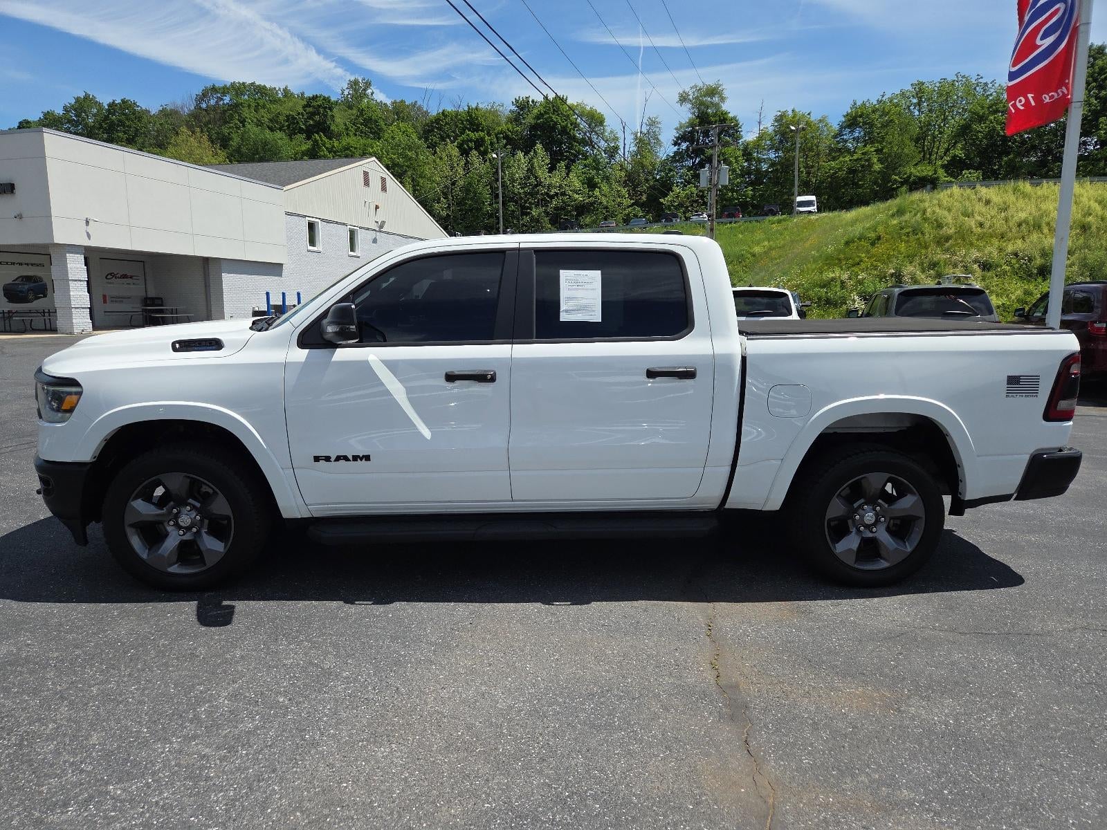 2023 RAM 1500 Big Horn 4x4 Crew Cab 5'7" Box
