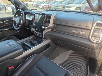 2023 RAM 1500 Laramie 4x4 Crew Cab 5'7" Box