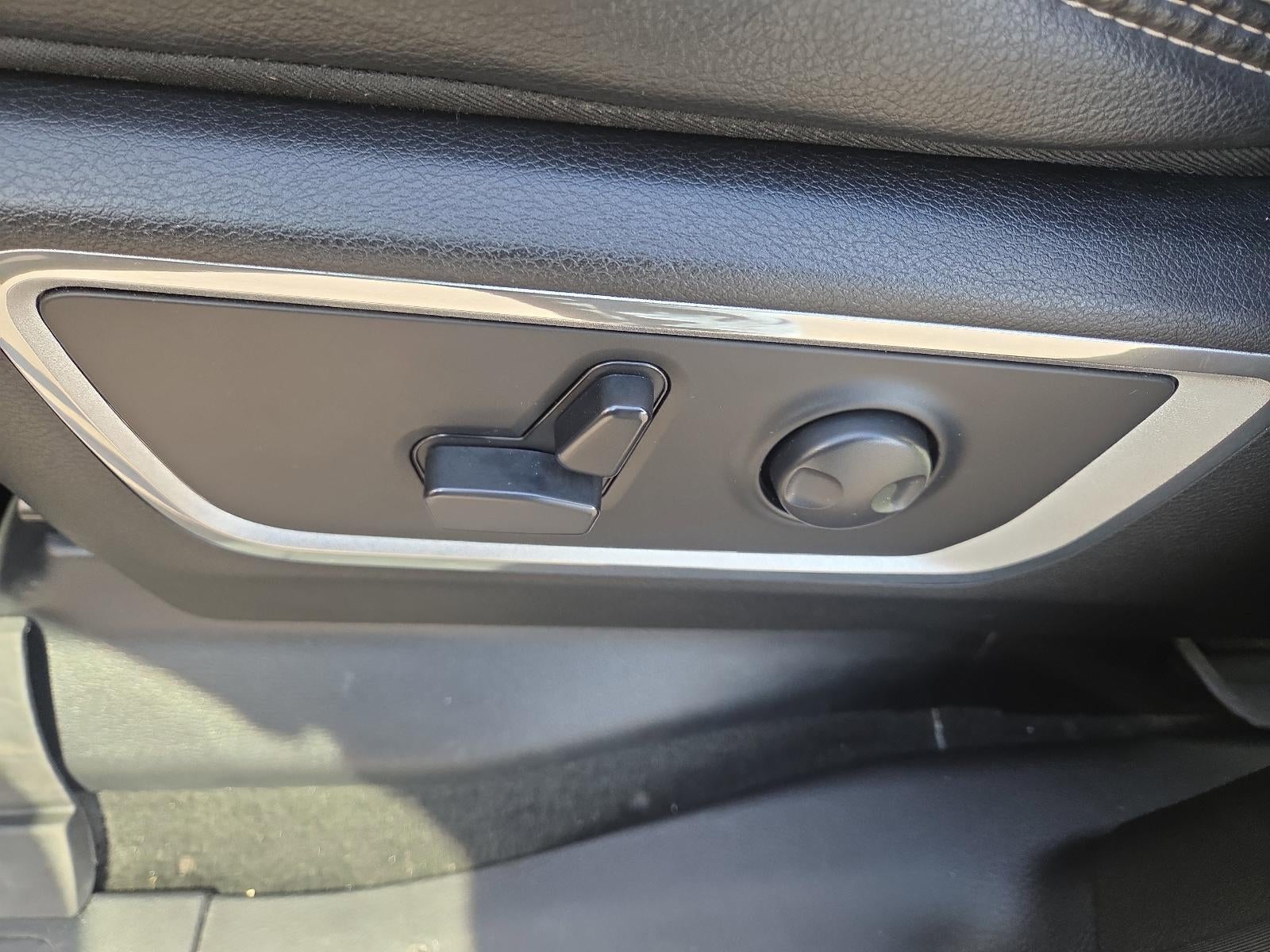 2023 RAM 1500 Laramie 4x4 Crew Cab 5'7" Box