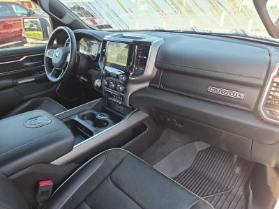 2022 RAM 1500 Laramie 4x4 Crew Cab 5'7" Box