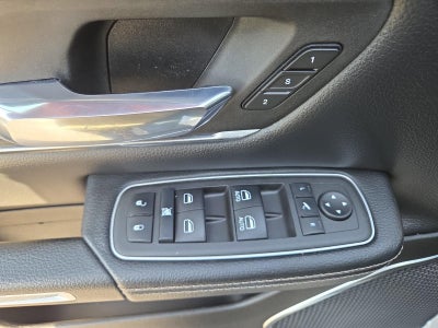 2022 RAM 1500 Laramie 4x4 Crew Cab 5'7" Box