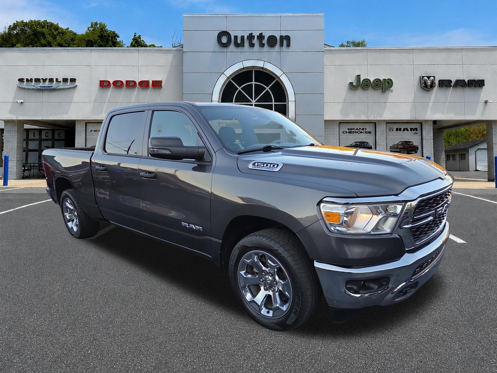 2023 RAM 1500 Big Horn 4x4 Crew Cab 6'4" Box